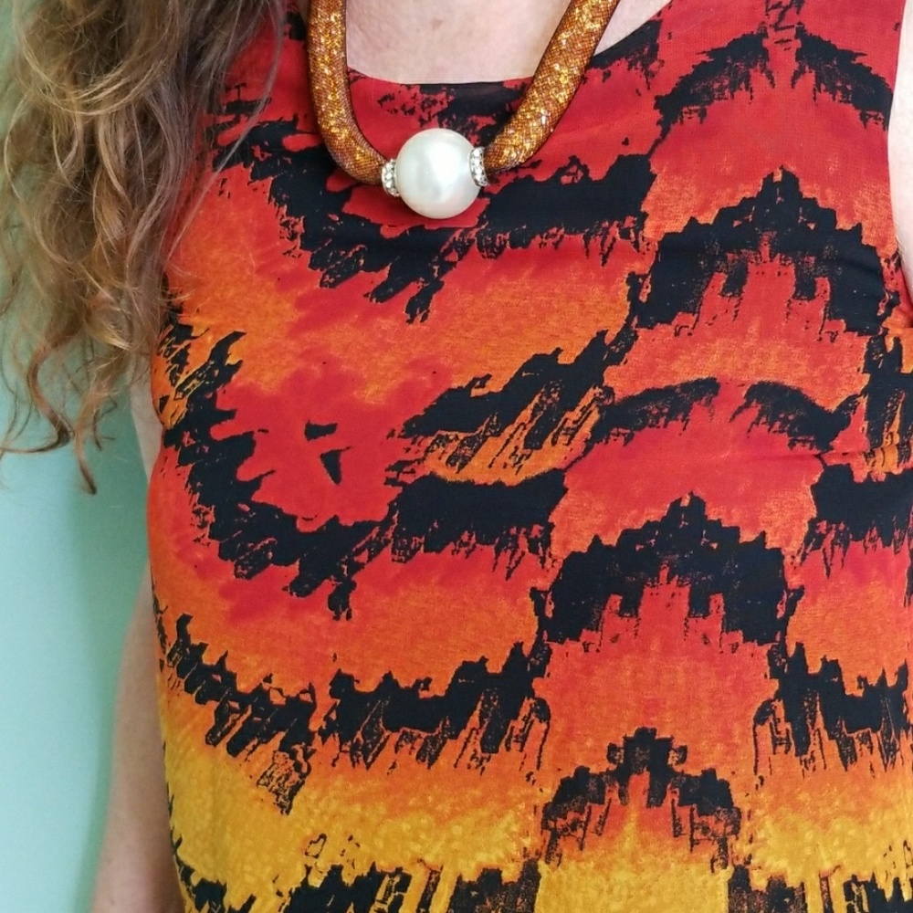 FIRM SALE PRICE Joseph A Asymmetrical Fun Tank - Picture 8 of 8